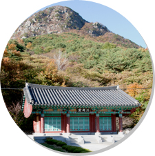 Mt.Yanggaksan(Yongamyeong-Dang)