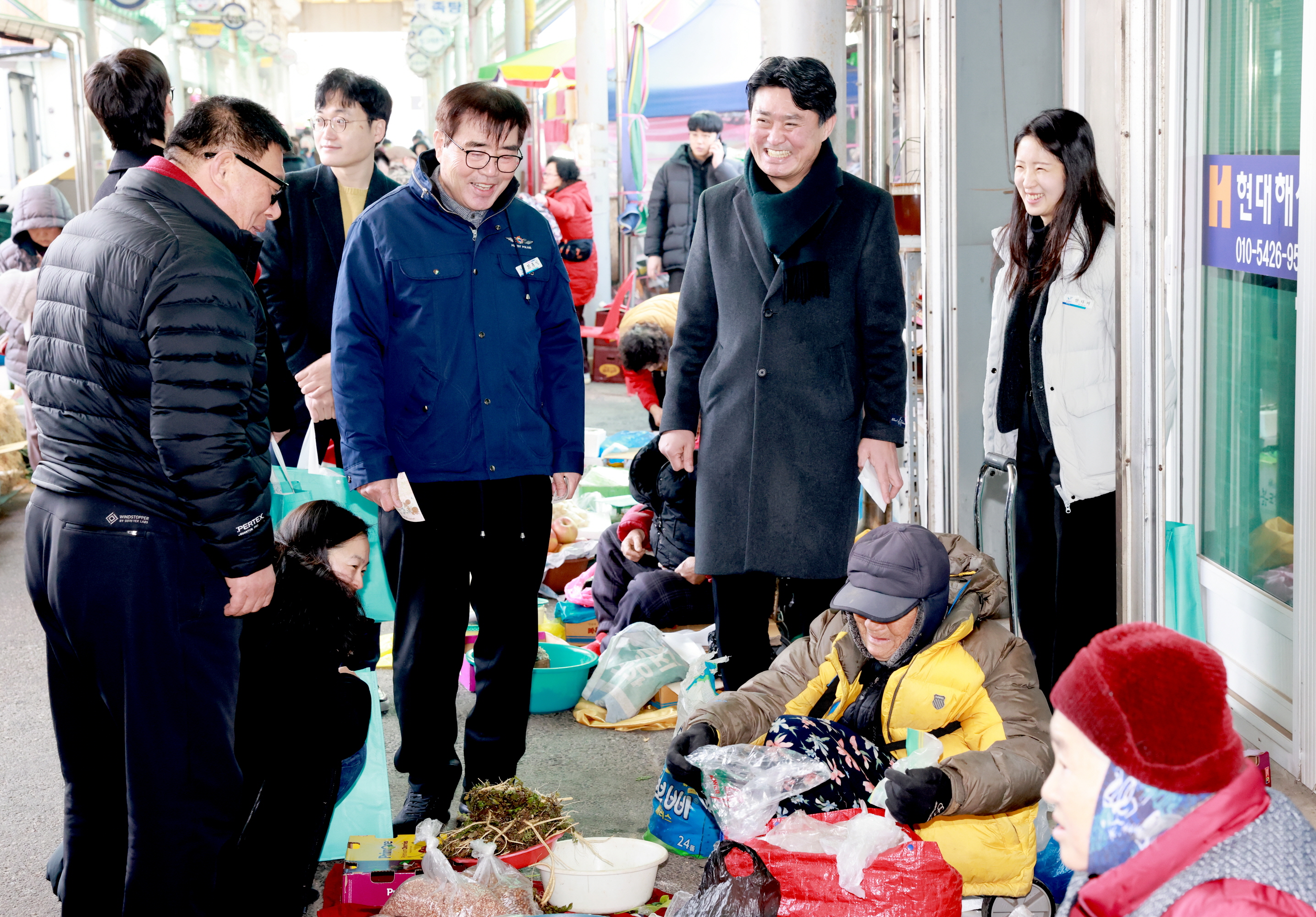 설맞이 전통시장 방문_웅천시장